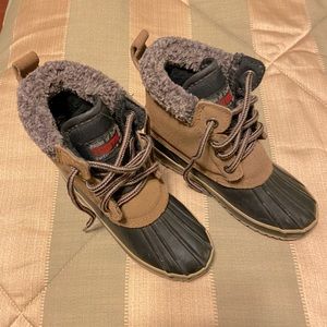 🥾Big Kids rugged boots 🥾